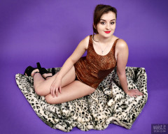 2016-12-04 Nannina in Half Moon designer swimsuit