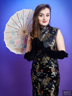 2016-12-04 Nannina in full-length cheongsam