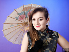 2016-12-04 Nannina in full-length cheongsam