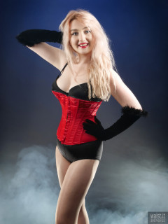 2017-03-11 LilyAmber bra,,style210 grdle and red Vollers overbust corset