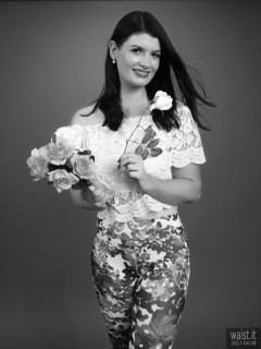 2017-04-09 Imogen white top and multi coloured capri pants