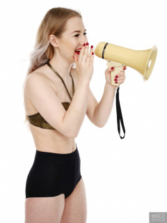 2017-05-19 Laura Sele golden top and black control briefs worn as hotpants