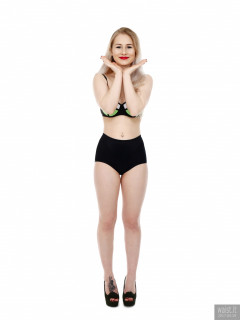 2017-05-19 Laura Sele bikini top and black control briefs worn as hotpants