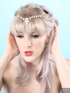 2017-06-10 Emma Lou head shot