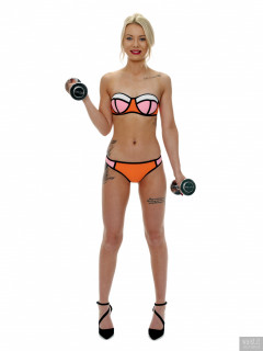2017-08-15 Jade-Lauren bikini workout