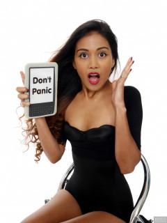 DON'T PANIC! 2017-09-18 Faranas in bra, bolero top and high-waist control briefs worn as hotpants