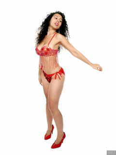 2017-09-23 Stephy in red belly dance costume