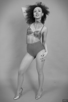 2017-10-22 Isabelle in dance top and control briefs worn as hotpants