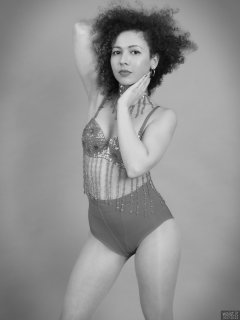 2017-10-22 Isabelle in dance top and control briefs worn as hotpants