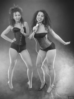 2017-10-22 Isabelle and Stephy in tightly-laced corset and pantie girdle worn as hotpants