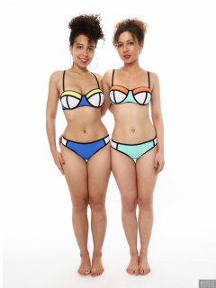 2017-10-22 Stephy and Isabelle fitness session in neoprene bikinis