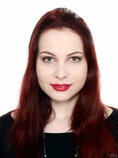 2017-11-05 Maddie Skye headshot