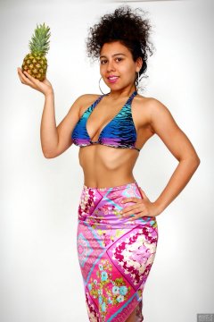2017-11-26 Stephy Samer fashion shoot - in her own tie-side bikini and pink lycra sarong