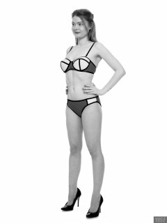 2018-02-03 Amy pinup fitness shoot