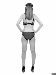 2018-02-03 Amy pinup fitness shoot