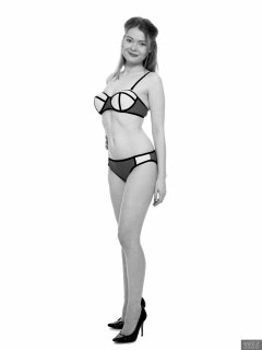 2018-02-03 Amy pinup fitness shoot