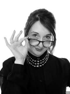 2018-02-18 Madame Cerise in black blouse and tight black pencil skirt