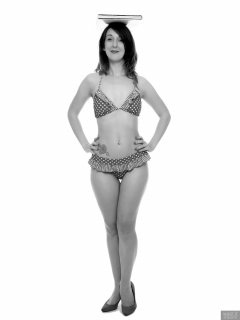 2018-02-18 Madame Cerise in vintage-style red and white polka dot bikini