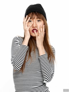 2018-02-24 Salina Pun fin black and white striped dress