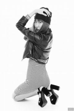 2018-02-24 Salina Pun fin black and white striped dress