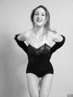 2018-04-07 Annie91 in long black opera gloves, strapless bra top and high waist pantie girdle worn as hotpants