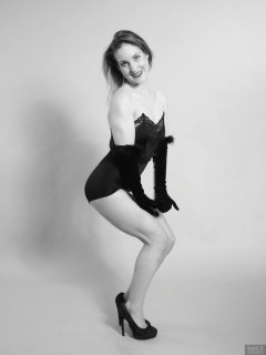 2018-04-07 Annie91 in long black opera gloves, strapless bra top and high waist pantie girdle worn as hotpants