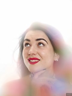 2018-06-15 Tatjana Bastet headshot through filter