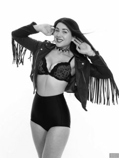 2018-06-15 Tatjana Bastet in black style 210 girdle worn as hotpants and her own bra worn as top