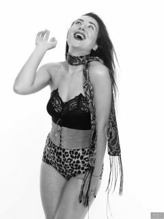 2018-06-15 Tatjana Bastet in black strapless longline bra top and leopard-print Beauform pantie girdle worn as hotpants, c/w tight leather corset-belt