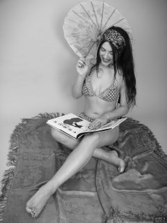 2018-06-15 Tatjana Bastet in red and white polka-dot bikini