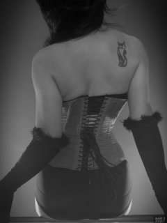 2018-06-15 Tatjana Bastet in tightly laced red vollers overbust corset, and black style 210 pantie girdle worn as hotpants