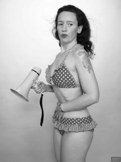 2018-07-07 Chiara in red and white Bettie Page style bikini - showing off her Bettie Page style tummy!