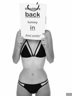 2018-07-25 Twinklenose, "shoulders back, tummy in", wearing bikini