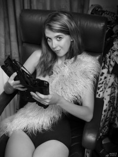 2018-07-25 Twinklenose, candid shot, in furry top worn over black bra and black pantie girdle, worn as hotpants