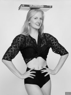 2018-09-01 Christina Elsom - in black bra and lace bolero top and black bum-lifter tummy-control briefs worn as hotpants