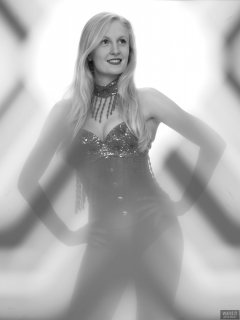 2018-09-01 Christina Elsom - through a funky filter