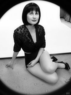 2018-09-16 Saffine in black strapless bra top, black bolero and  black Style 210 pantie girdle worn as hotpants
