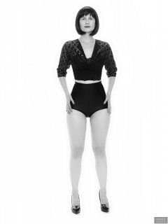 2018-09-16 Saffine in black strapless bra top, black bolero and  black Style 210 pantie girdle worn as hotpants