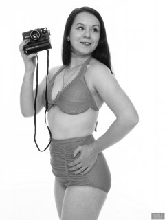 2018-10-21 Darya (DaryaM) in her own pink polkadot high waisted bikini