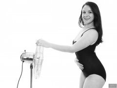 2018-10-21 Darya (DaryaM) in vintage black Crol Wior tummy-control one-piece swimsuit