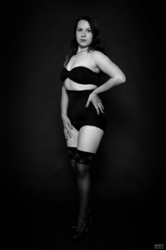 2018-10-21 Darya (DaryaM) in black boob-tube and high-waisted, black, Chinese control briefs worn as hotpants