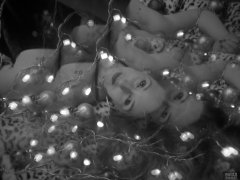 2018-11-17 Madame Cerise wrapped in AC-driven LED fairy lights during her Christmas Shoot