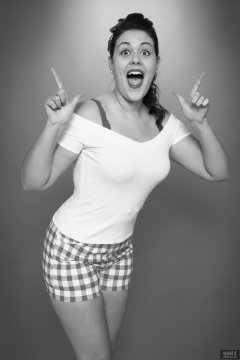 2018-12-15 Darcy Bennet in her own white top and white and red check shorts