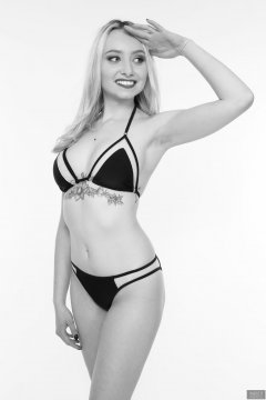 2019-01-12 Domii in retro style blue bikini