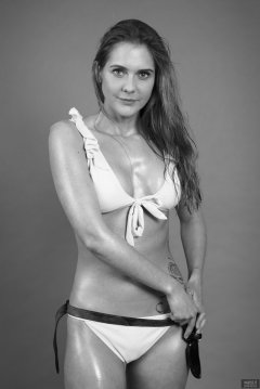 2019-02-10 JaySeaW as Honey Ryder (from Dr. No), c/w shell and sheath-knife,  wearing her own pale blue bikini. Wet-look achieved with baby oil and a fine mist of warm water.