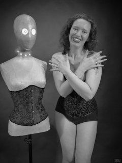 2019-03-30 Chiarashows she can still fit into herVollers corset and tight control briefs