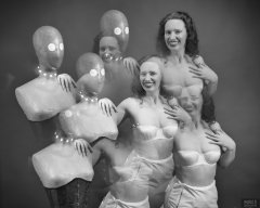 2019-03-30 Chiara in her own costume, posing for some special effects