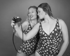 2019-05-04 Fabiene and CloEliza in maroon and gold vintage swimsuits