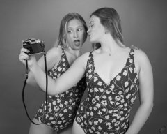 2019-05-04 Fabiene and CloEliza in maroon and gold vintage swimsuits
