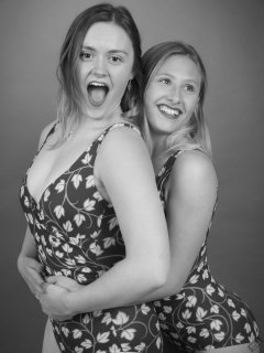 2019-05-04 CloEliza and Fabiene in maroon and gold vintage swimsuits